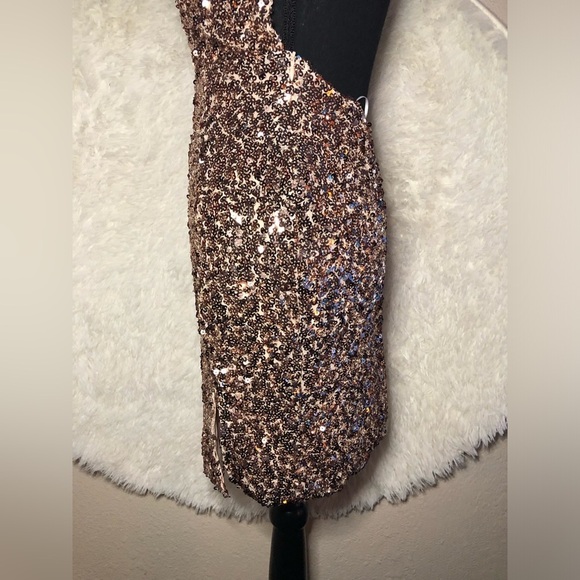 Hello Molly Glittering Bronze Mini Dress size Small - Picture 8 of 16
